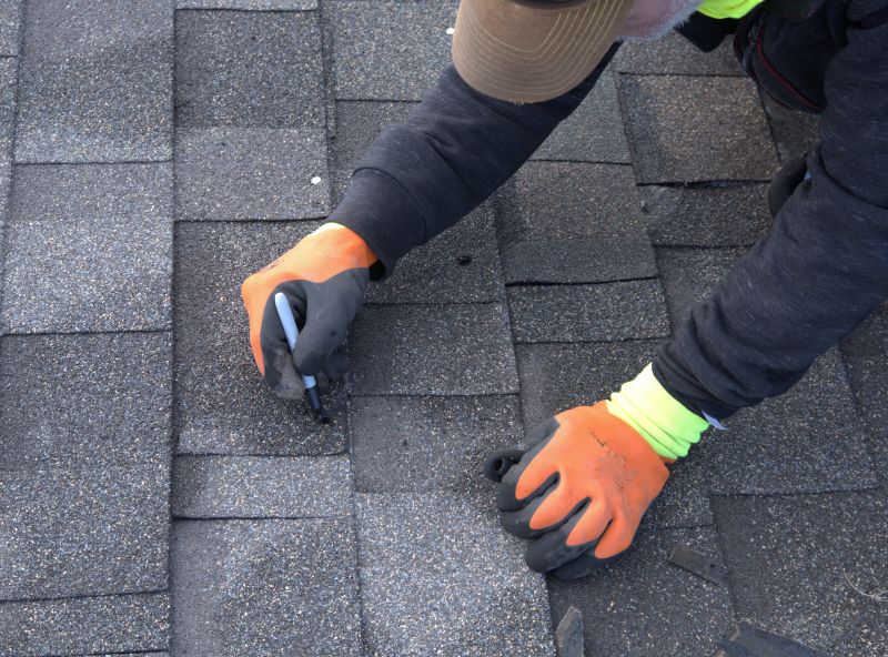 Shingle Repair on Roof Edge